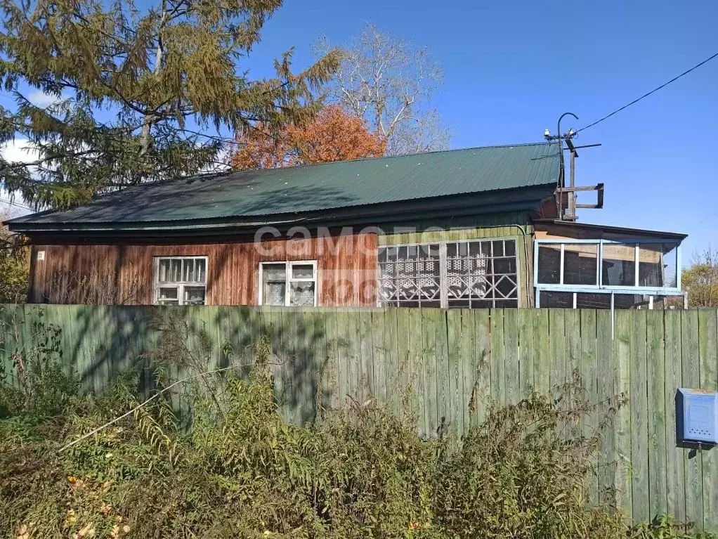 Дом в Хабаровский край, Комсомольск-на-Амуре ул. Коммунаров, 40 (60 м) - Фото 1