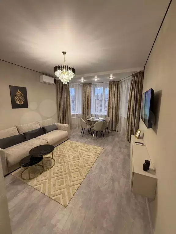 2-к. квартира, 40 м, 5/5 эт. - Фото 0