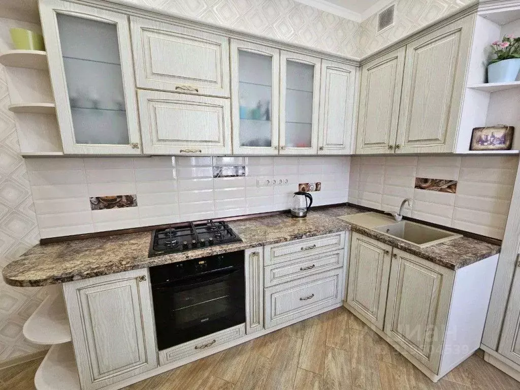 1-к кв. Краснодарский край, Геленджик Крымская ул., 22к20 (76.0 м) - Фото 1