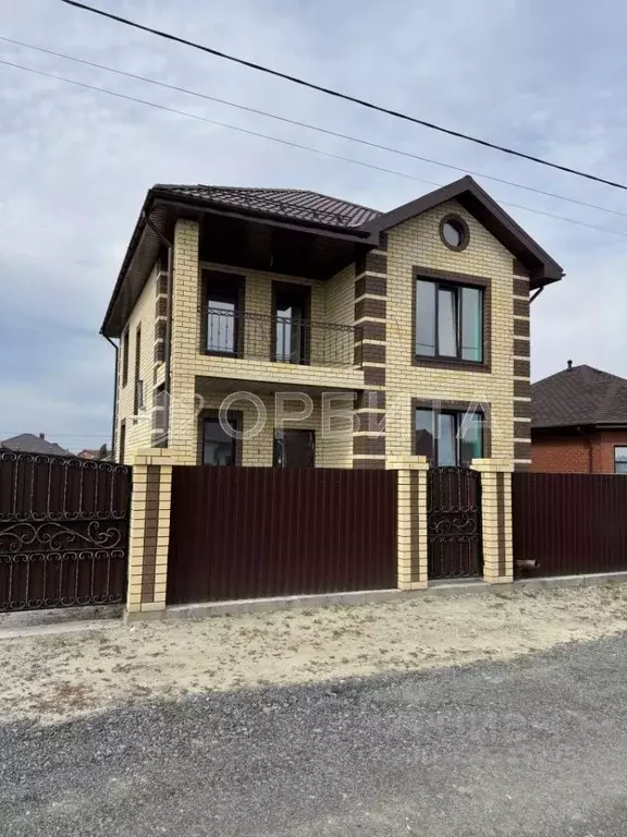 Дом в Тюменская область, Тюмень Казарово мкр, ул. Казаровская (150 м) - Фото 1