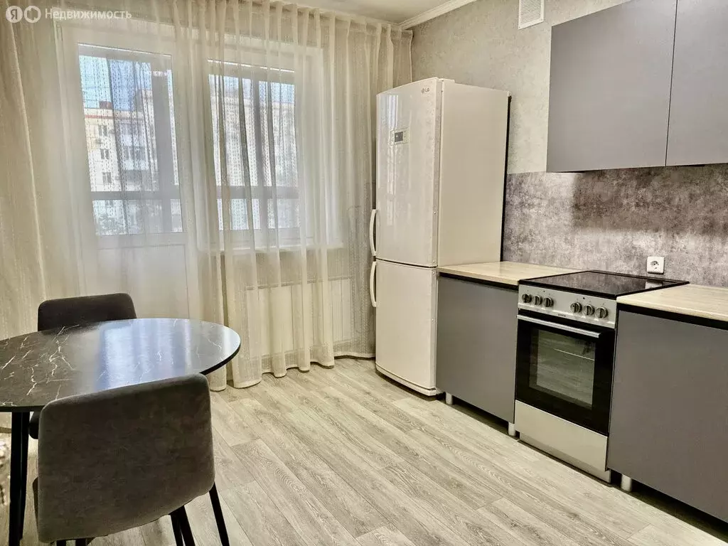 1-комнатная квартира: Уфа, Российская улица, 20 (40 м) - Фото 0