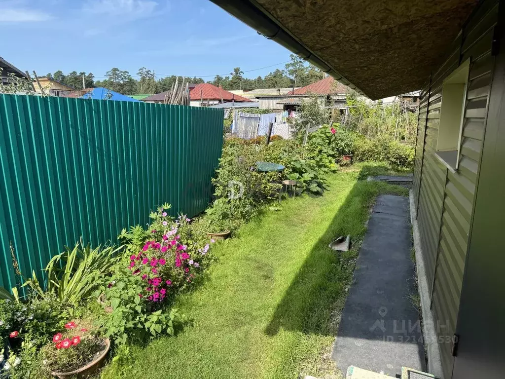 Дом в Алтайский край, Барнаул Земляничный проезд, 16 (50 м) - Фото 2