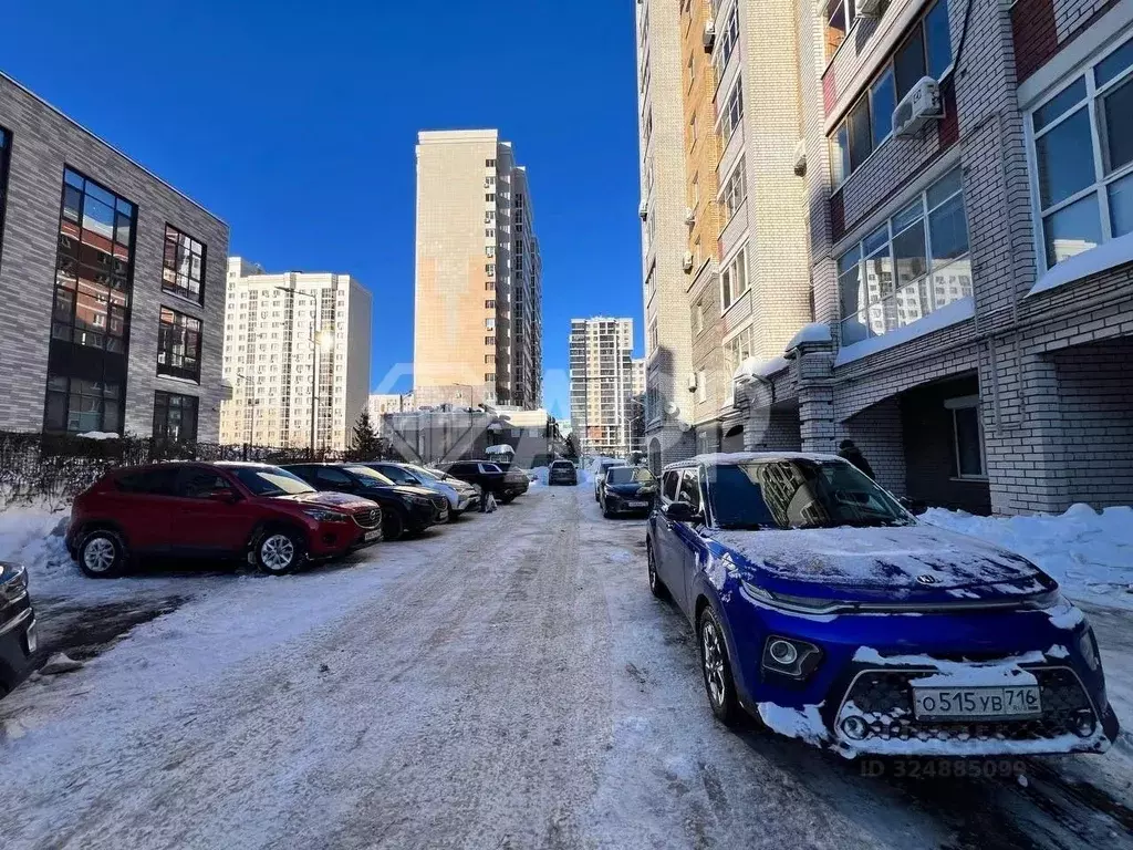 Помещение свободного назначения в Татарстан, Казань ул. Абсалямова, 13 ... - Фото 1