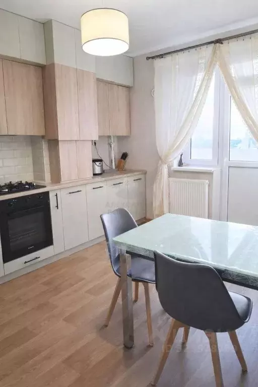 2-к кв. Калининградская область, Зеленоградск Окружная ул., 3 (64.6 м) - Фото 1