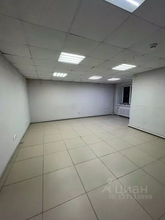 Помещение свободного назначения в Курганская область, Курган Заозерный ... - Фото 2