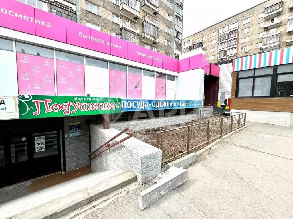 Торговая площадь в Удмуртия, Ижевск Восточная ул., 32 (186 м) - Фото 1