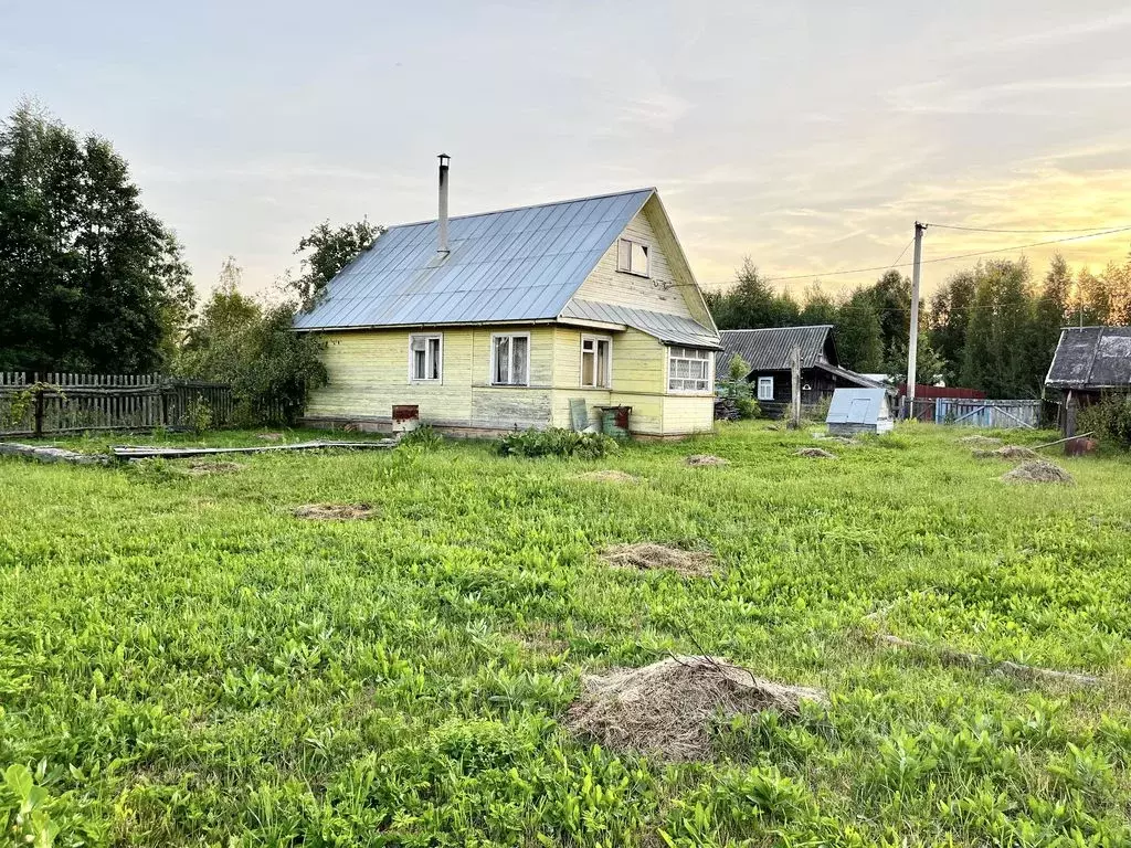 Дом в Вологодская область, Череповецкий район, Уломское с/пос, д. ... - Фото 0