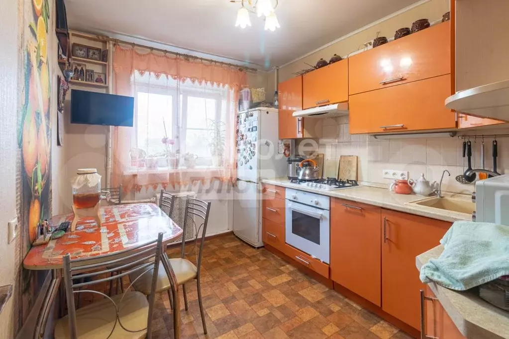 2-к. квартира, 60 м, 6/10 эт. - Фото 0