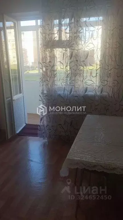 1-к кв. Белгородская область, Старый Оскол Степной мкр, 10 (46.0 м) - Фото 2