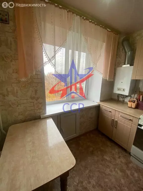 3-комнатная квартира: Стерлитамак, улица Чехова, 8А (50.1 м) - Фото 1