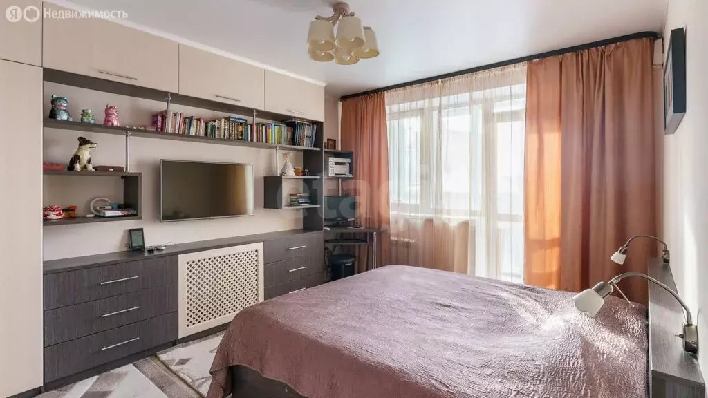 2-комнатная квартира: Тюмень, микрорайон Мыс, Судоремонтная улица, 30 ... - Фото 2