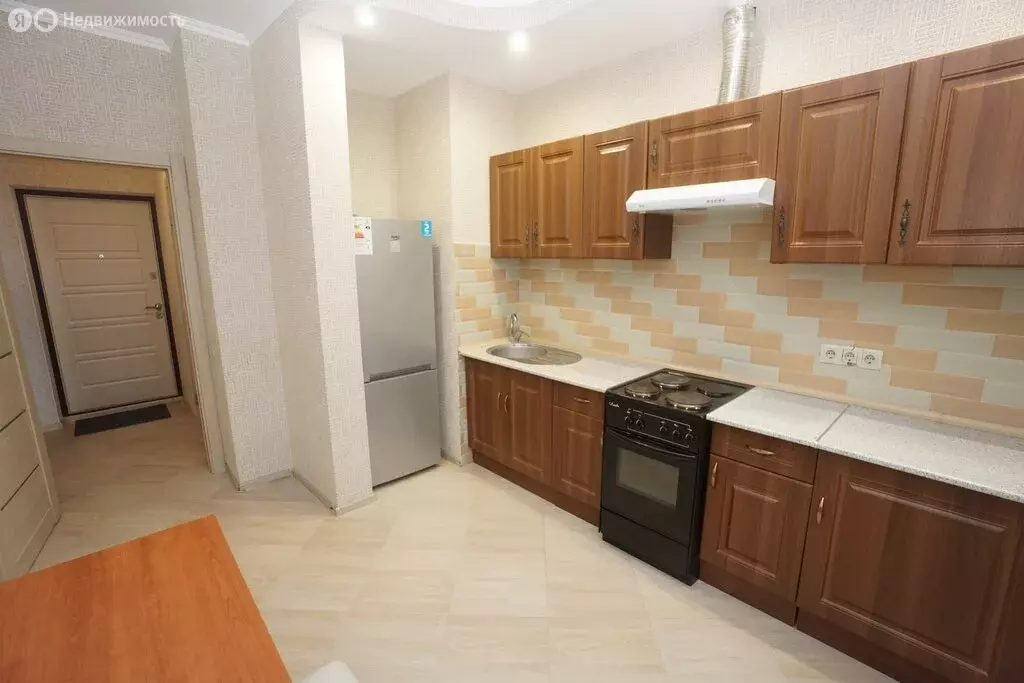 2-комнатная квартира: Лобня, Кольцевая улица, 14 (62.7 м) - Фото 2