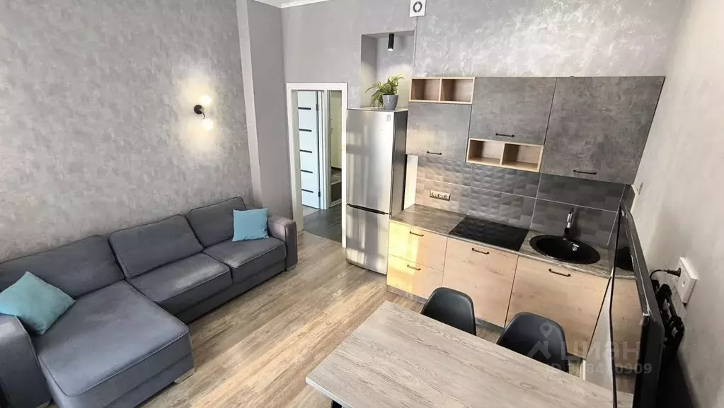 1-к кв. Пермский край, Пермь ул. Революции, 52 (45.6 м) - Фото 1