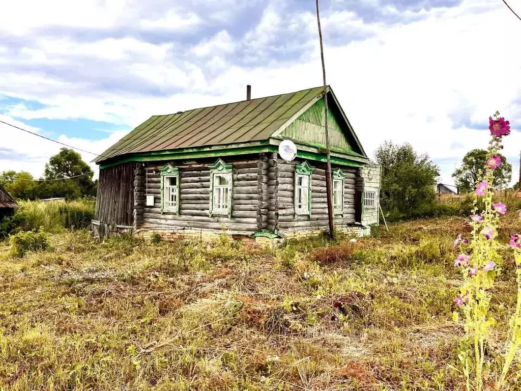 Дом в Пензенская область, Шемышейский район, с. Старое Захаркино ... - Фото 1