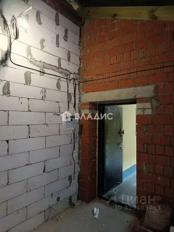 2-к кв. Калининградская область, Калининград Луганская ул., 54 (66.8 ... - Фото 2