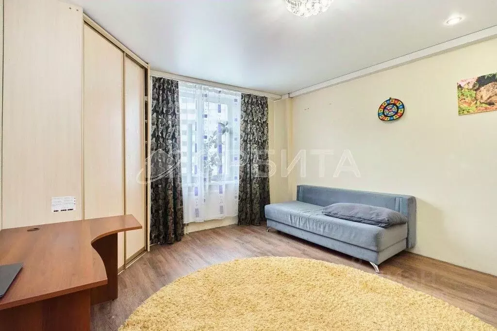 1-к кв. Тюменская область, Тюмень Заречный проезд, 39К1 (47.4 м) - Фото 0