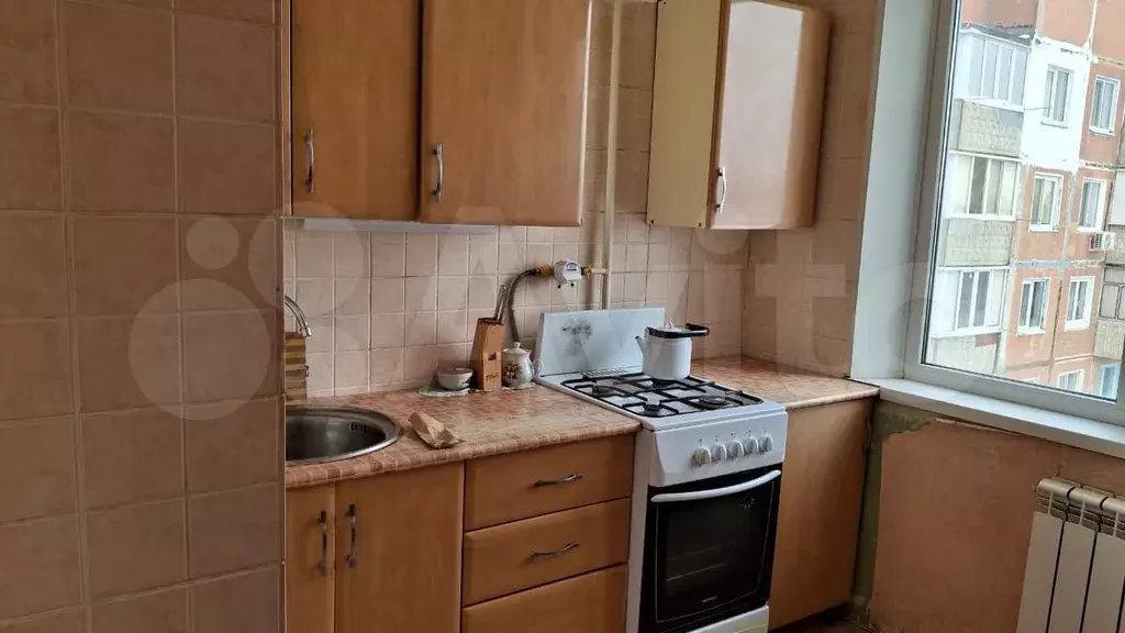 1-к. квартира, 40 м, 4/5 эт. - Фото 0