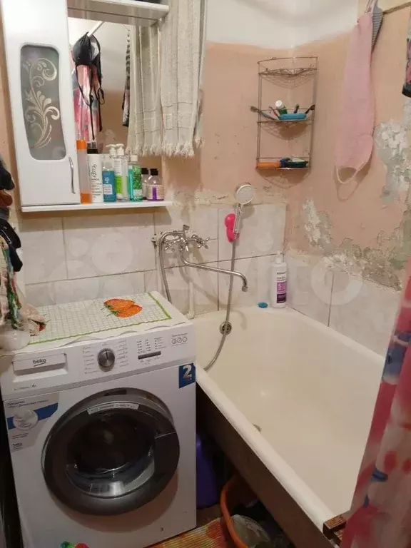 Комната 18 м в 2-к., 1/5 эт. - Фото 1