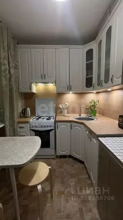 1-к кв. Санкт-Петербург ул. Пограничника Гарькавого, 38К2 (32.3 м) - Фото 1