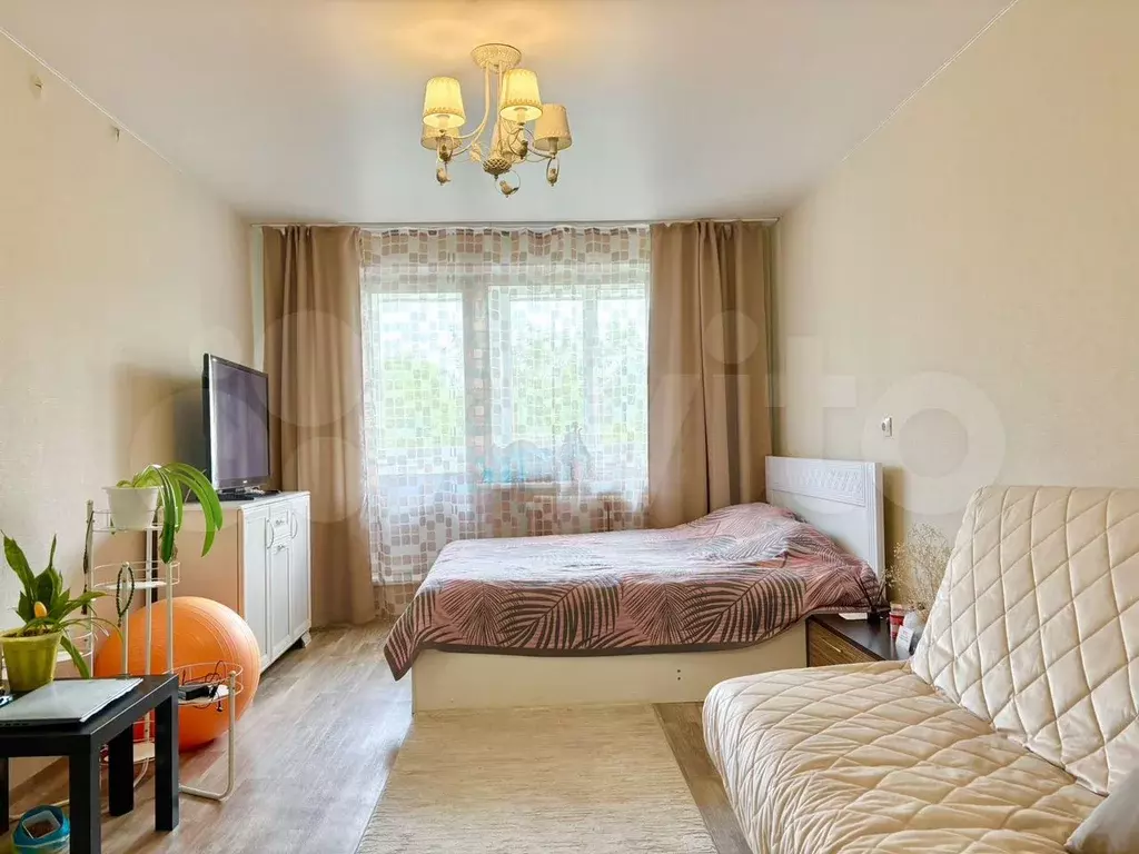 1-к. квартира, 39 м, 2/9 эт. - Фото 1