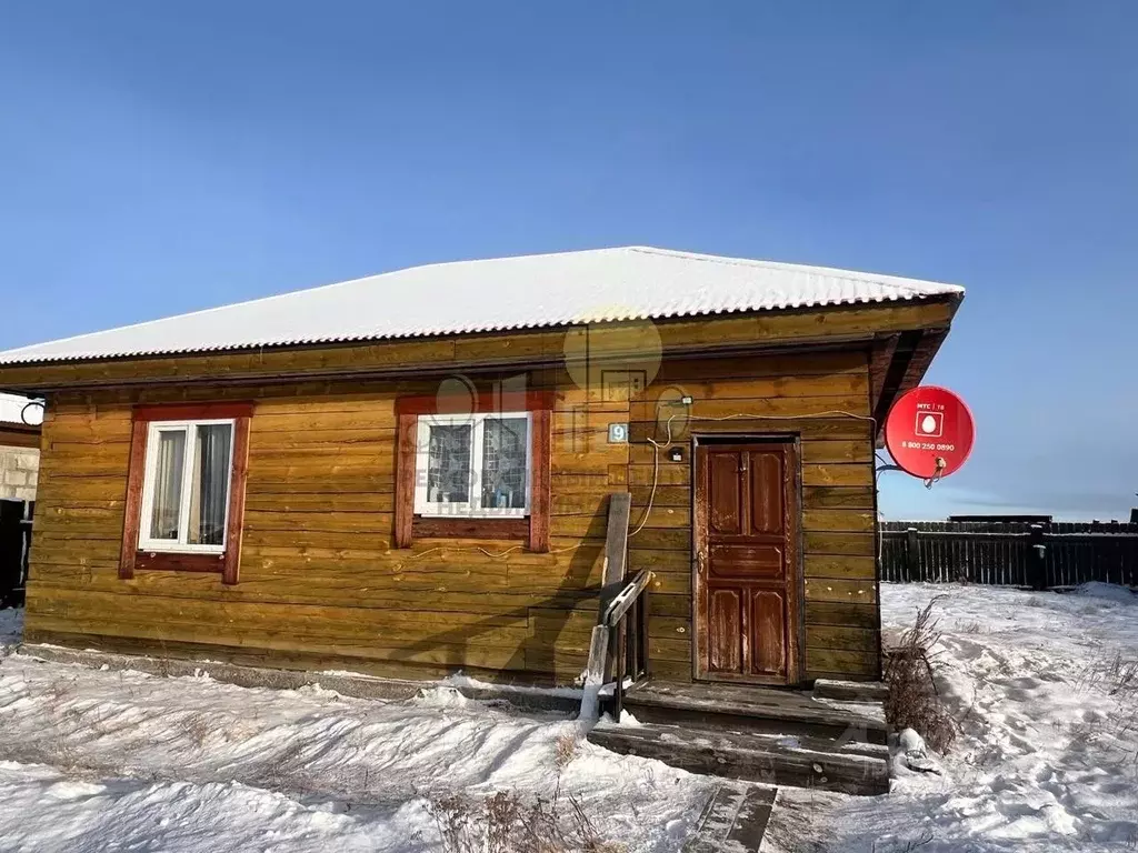 Дом в Иркутская область, Иркутский муниципальный округ, с. Хомутово ... - Фото 1