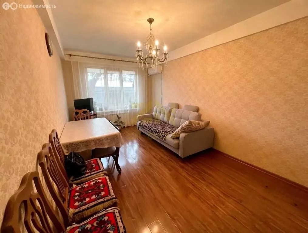 2-комнатная квартира: Махачкала, улица Ирчи Казака, 32 (43 м) - Фото 2