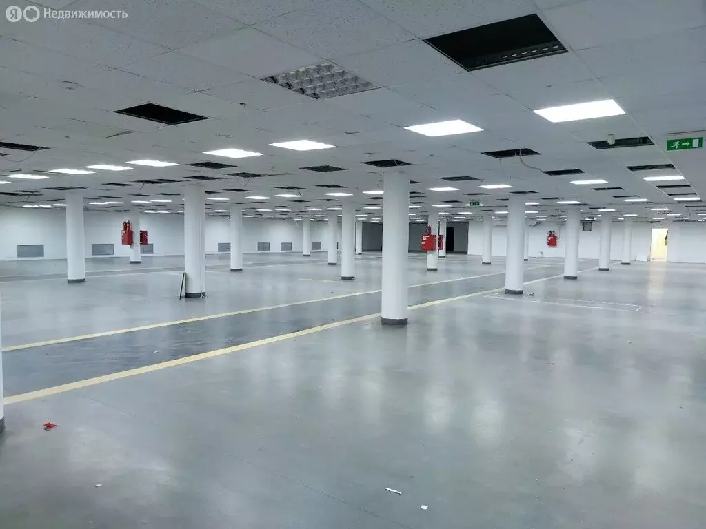 Торговая площадь (1880 м) - Фото 1