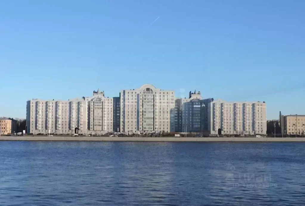 4-к кв. Санкт-Петербург Малоохтинский просп., 16к1 (130.4 м) - Фото 0