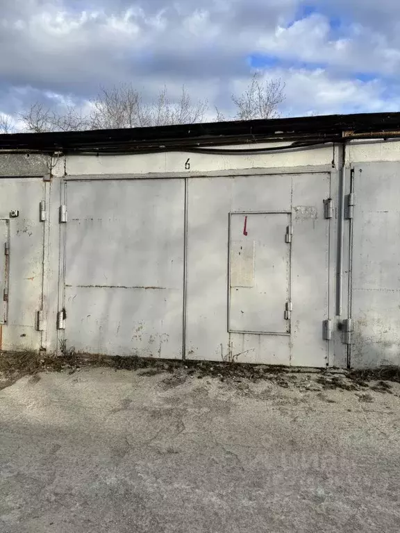 Гараж в Свердловская область, Екатеринбург ул. Данилы Зверева, 40 (18 ... - Фото 1