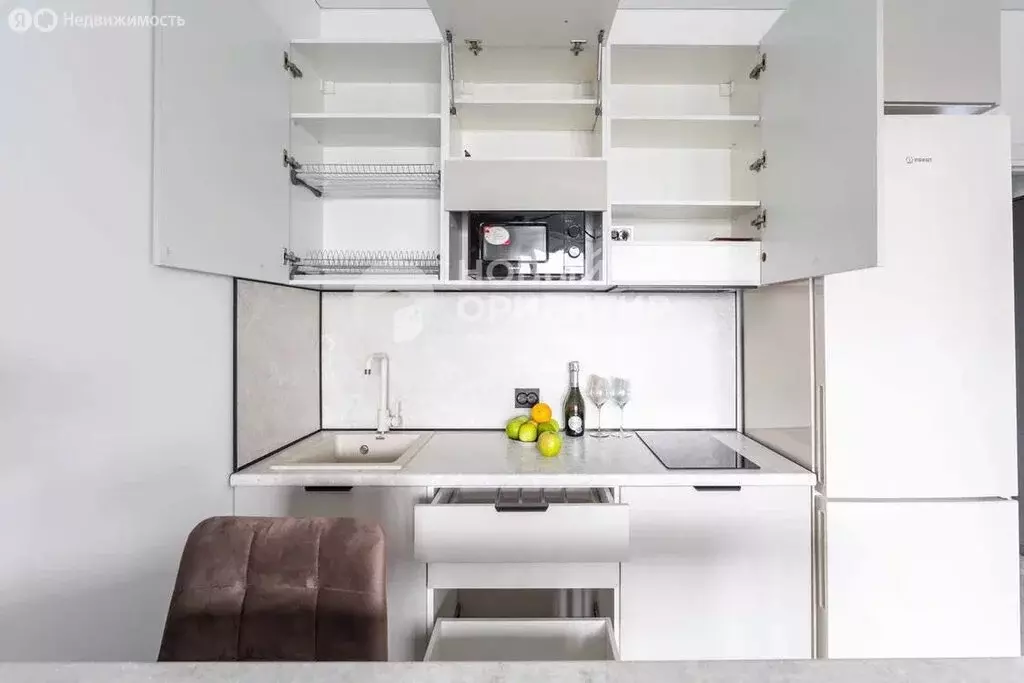 Квартира-студия: Екатеринбург, Монтёрская улица, 4 (26 м) - Фото 2