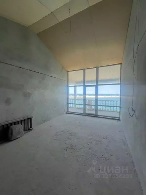 2-к кв. Севастополь Карантинная бухта мкр, Голобиновский кв-л,  (74.0 ... - Фото 1