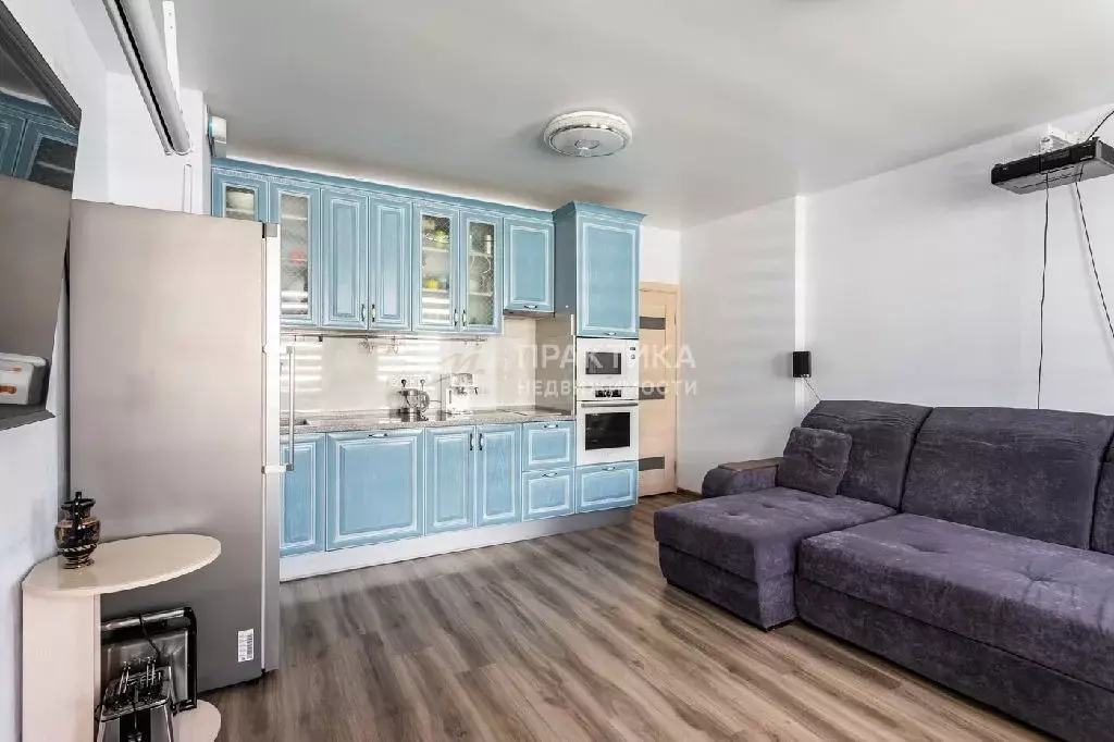 Продается 2-комнатная квартира - Фото 1