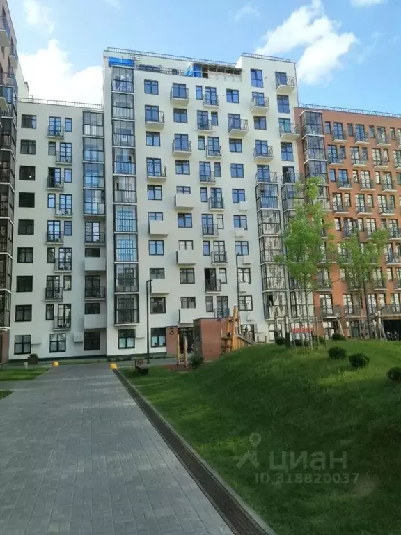 2-к кв. Ярославская область, Ярославль ул. Городской Вал, 15к2 (82.2 ... - Фото 1