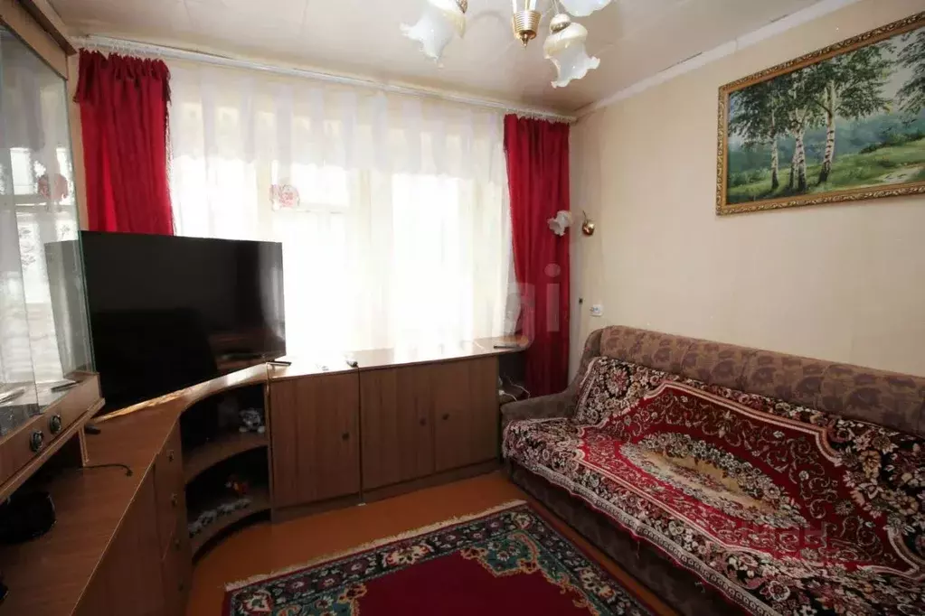 2-к кв. Вологодская область, Шексна рп, Барбач мкр пер. Путейский, 6 ... - Фото 1