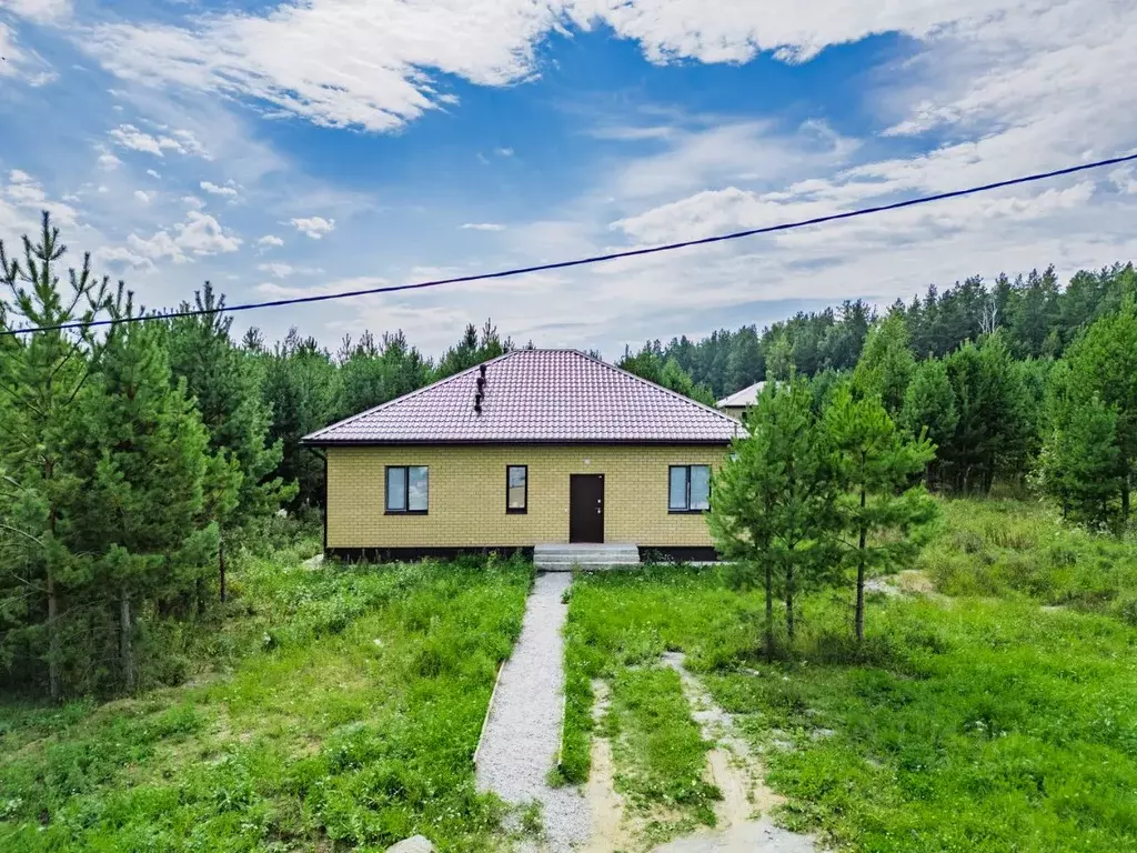 Дом в Свердловская область, Сысертский муниципальный округ, с. Кашино ... - Фото 1