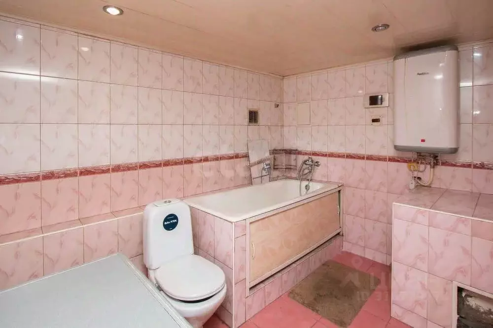 Дом в Кемеровская область, Новокузнецк Батумская ул., 16 (88 м) - Фото 1