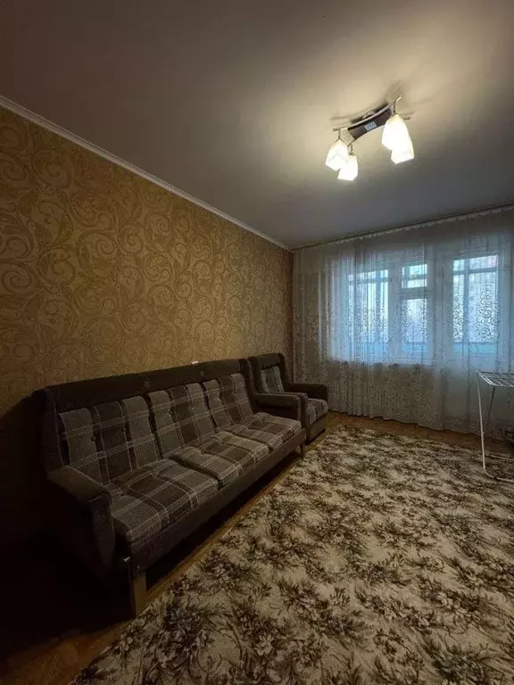 1-к кв. Белгородская область, Старый Оскол Восточный мкр, 6 (39.0 м) - Фото 2