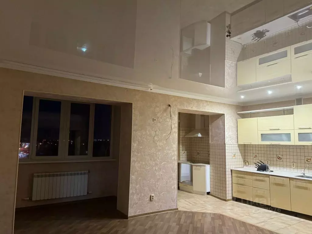 3-к кв. Астраханская область, Астрахань ул. Чкалова, 80к1 (76.5 м) - Фото 1
