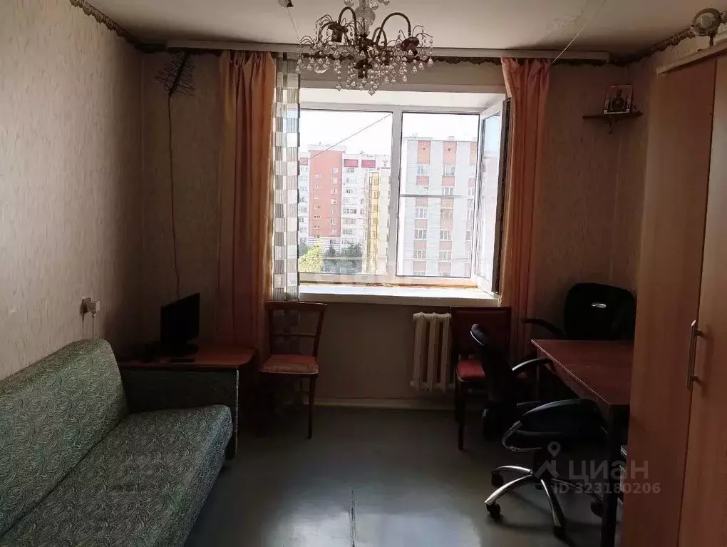 Комната Тюменская область, Тюмень Олимпийская ул., 15 (12.8 м) - Фото 1