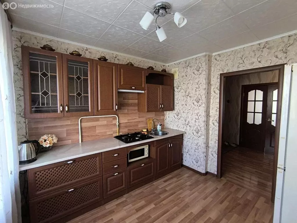 3-комнатная квартира: Абинск, Республиканская улица, 3 (65 м) - Фото 1