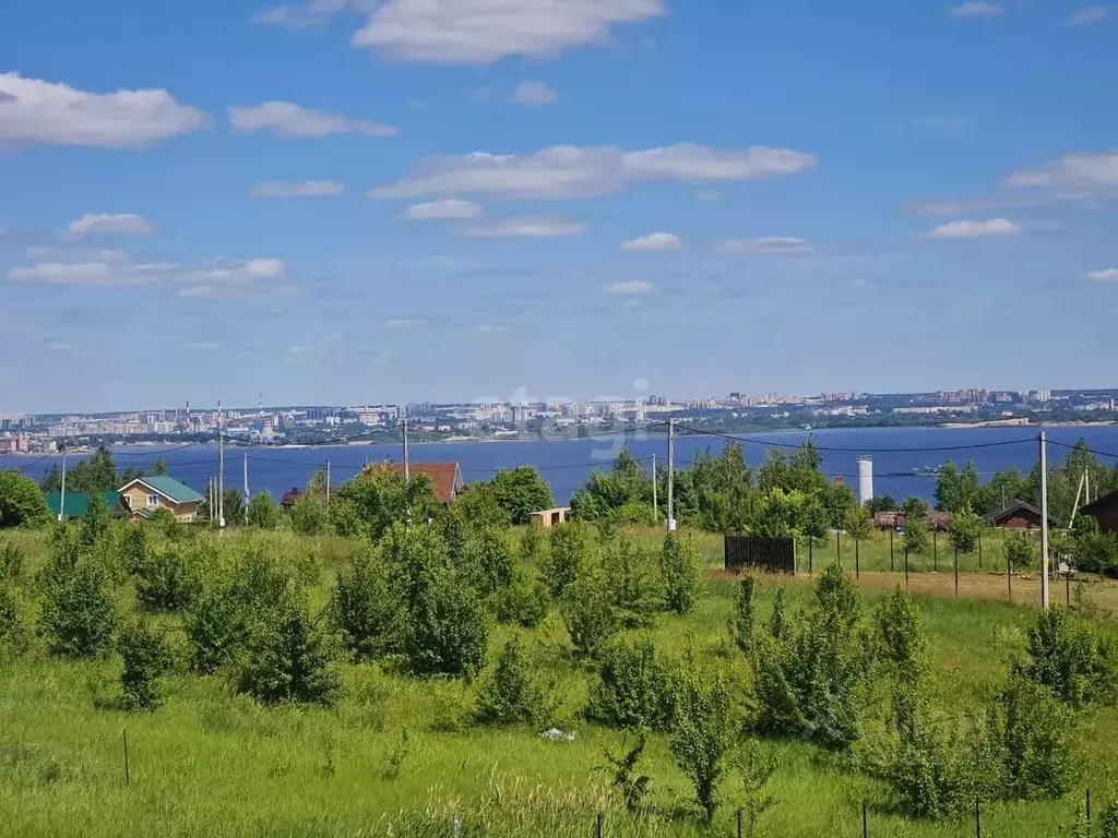 Участок в Татарстан, с. Верхний Услон ул. Волжская (16.0 сот.) - Фото 0