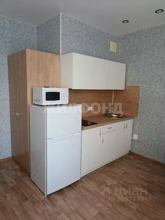 Студия Новосибирская область, Обь Геодезическая ул., 7А (24.0 м) - Фото 2