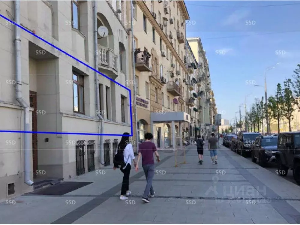 Торговая площадь в Москва Садовая-Кудринская ул., 19С1 (236 м) - Фото 1