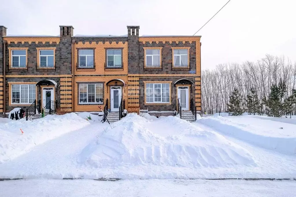 Таунхаус в Новосибирская область, с. Новолуговое, Березки-2 мкр, 2-й ... - Фото 0