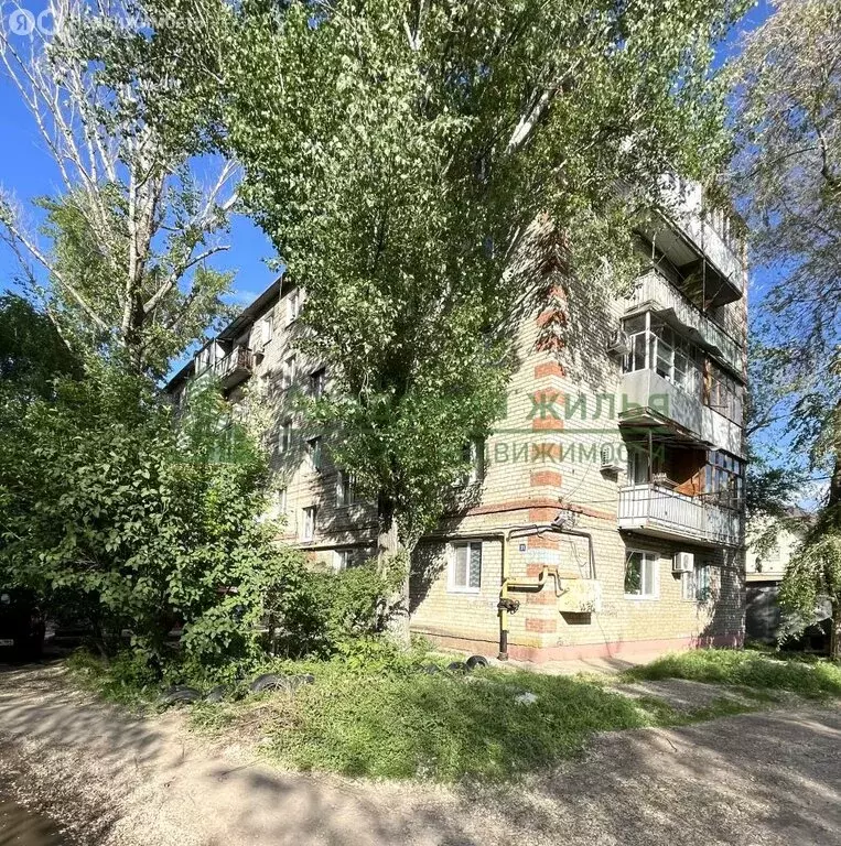 3-комнатная квартира: Энгельс, Смоленская улица, 21 (48.4 м) - Фото 1