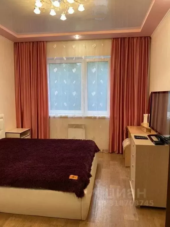 2-к кв. Ханты-Мансийский АО, Сургут ул. 30 лет Победы, 42/1 (75.0 м) - Фото 1