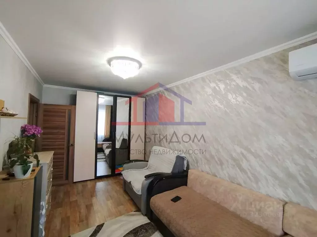 2-к кв. Белгородская область, Старый Оскол Макаренко мкр, 36 (52.0 м) - Фото 2