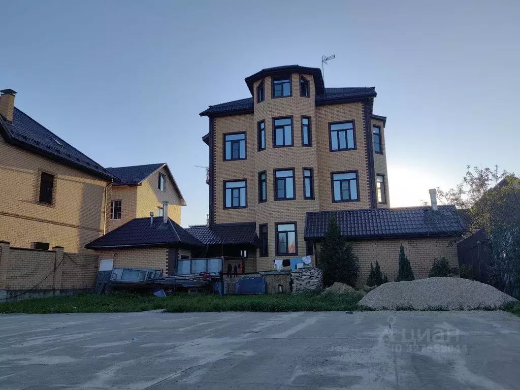 Коттедж, 596.1 м - Фото 1