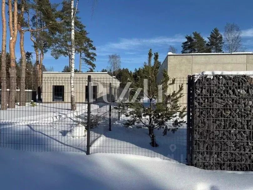 Дом в Ленинградская область, Выборгский район, Первомайское с/пос, ... - Фото 1