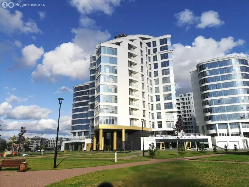 3-комнатная квартира: Санкт-Петербург, Ждановская улица, 45 (137.1 м) - Фото 1